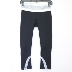 Lululemon Run Inspire Crop II size 6